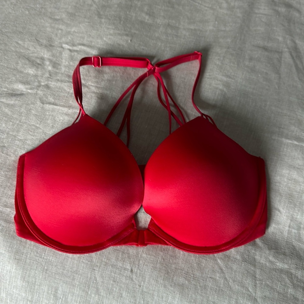 Read push-up bra closure in the front racer bra